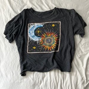 T- shirt. Color grey